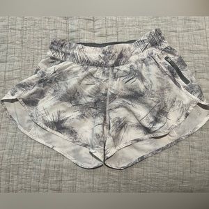 Lululemon Tracker Short